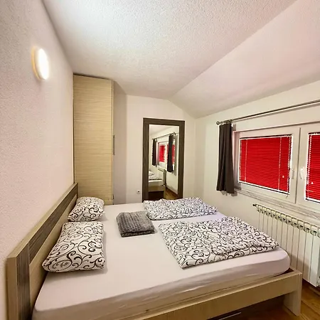 Oscar Apartment